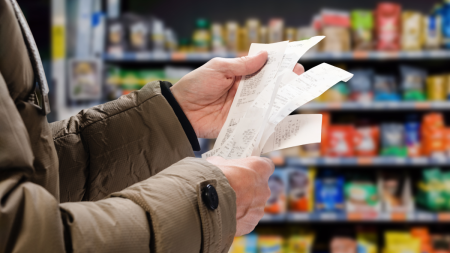 ANALIZĂ XTB: Dulciurile de Crăciun, la fel de scumpe. Prețurile mai mici la zahăr și cacao nu se reflectă și la raft - poza 1