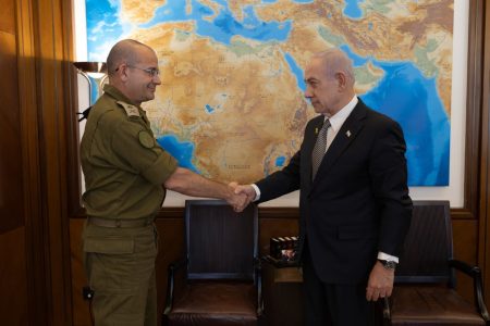 Israel: Un general fără experienţă în serviciile de informaţii numit la conducerea Mossad - poza 1