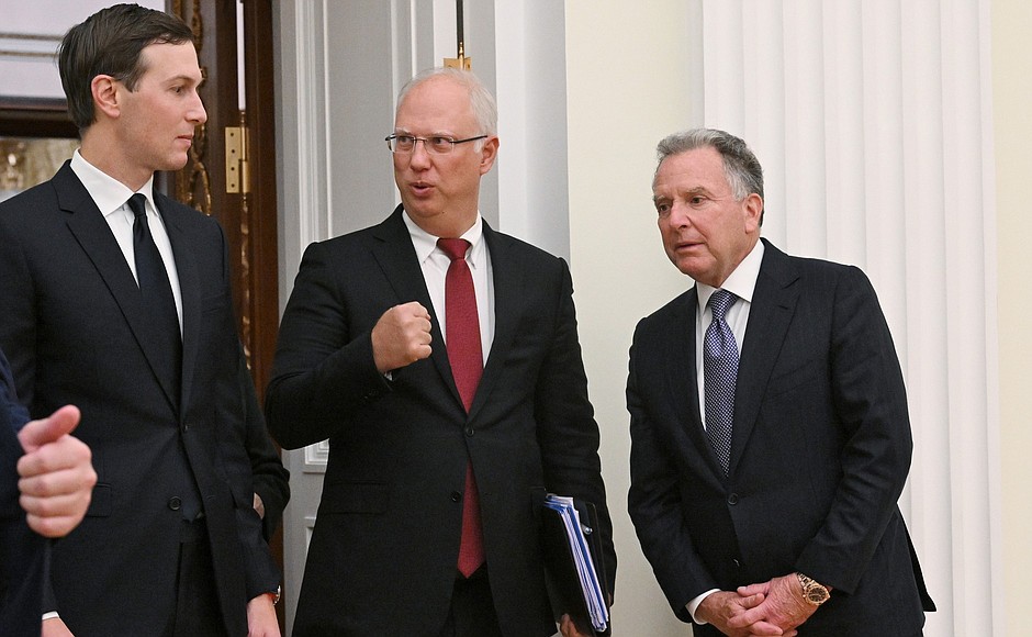 Putin începe întâlnirea cu Witkoff și Kushner pe tema Ucrainei
 - poza 3