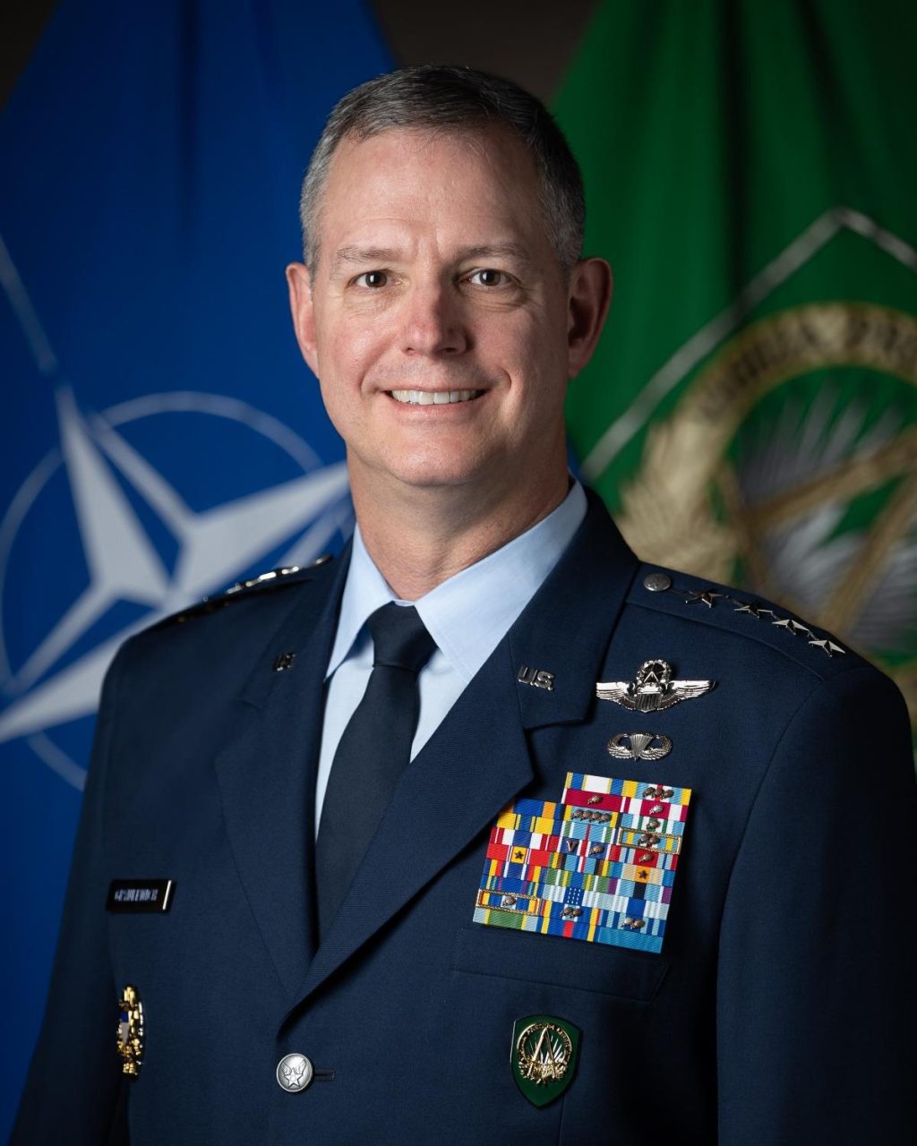 Comandantul suprem al Forțelor Aliate din Europa &ndash; la București; va fi primit de președintele Nicușor Dan
 - poza 1