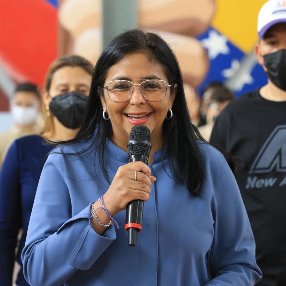 Curtea Supremă venezueleană o numeşte pe Delcy Rodriguez preşedinte interimar al ţării
 - poza 1