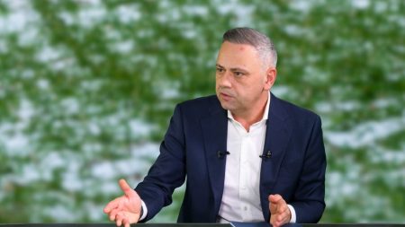 Florin Barbu: Protecţia mediului trebuie să meargă mână în mână cu protecţia fermierilor - poza 1