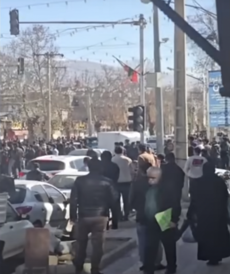 Protestele continuă în Iran pentru a șasea zi - poza 1