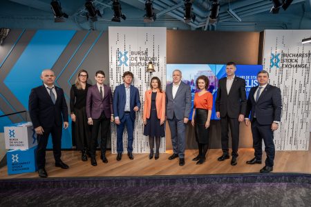 Vulpescu, BVB: „Interesul ridicat pentru Fidelis, cu precădere pentru emisiunea în euro cu scadență la 10 ani, arată încrederea investitorilor în evoluția pe termen lung a României” - poza 1