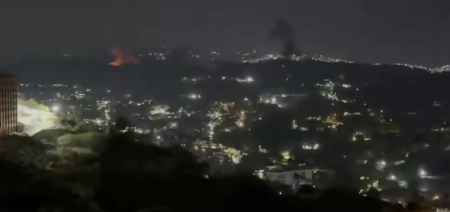 Venezuela acuză SUA că încearcă să „preia controlul” asupra resurselor țării, după ce au fost semnalate explozii și avioane zburând la joasă altitudine în Caracas - poza 1