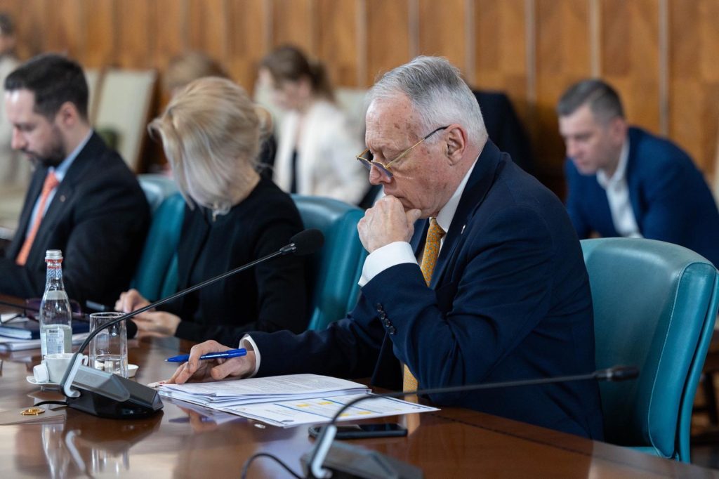 Guvernul Rom&acirc;niei a adoptat Ordonanța de urgență privind dezvoltarea infrastructurii pentru combustibili alternativi București
 - poza 1