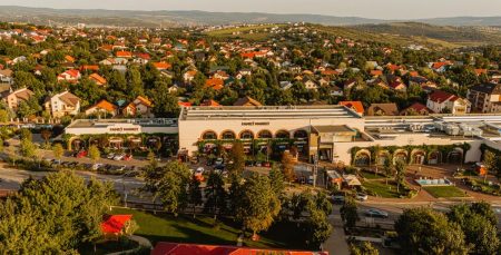 &Icirc;ncep lucrările la Family Market Tomești. Investiție de 28 milioane de euro &icirc;n conceptul de retail de proximitate dezvoltat de compania IULIUS
 - poza 1