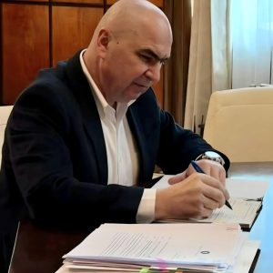 Propunerile lui Ilie Bolojan pentru ministerele PSD: Trei portofolii – USR, două – PNL și unul UDMR (actualizare poziție Guvern) - poza 1