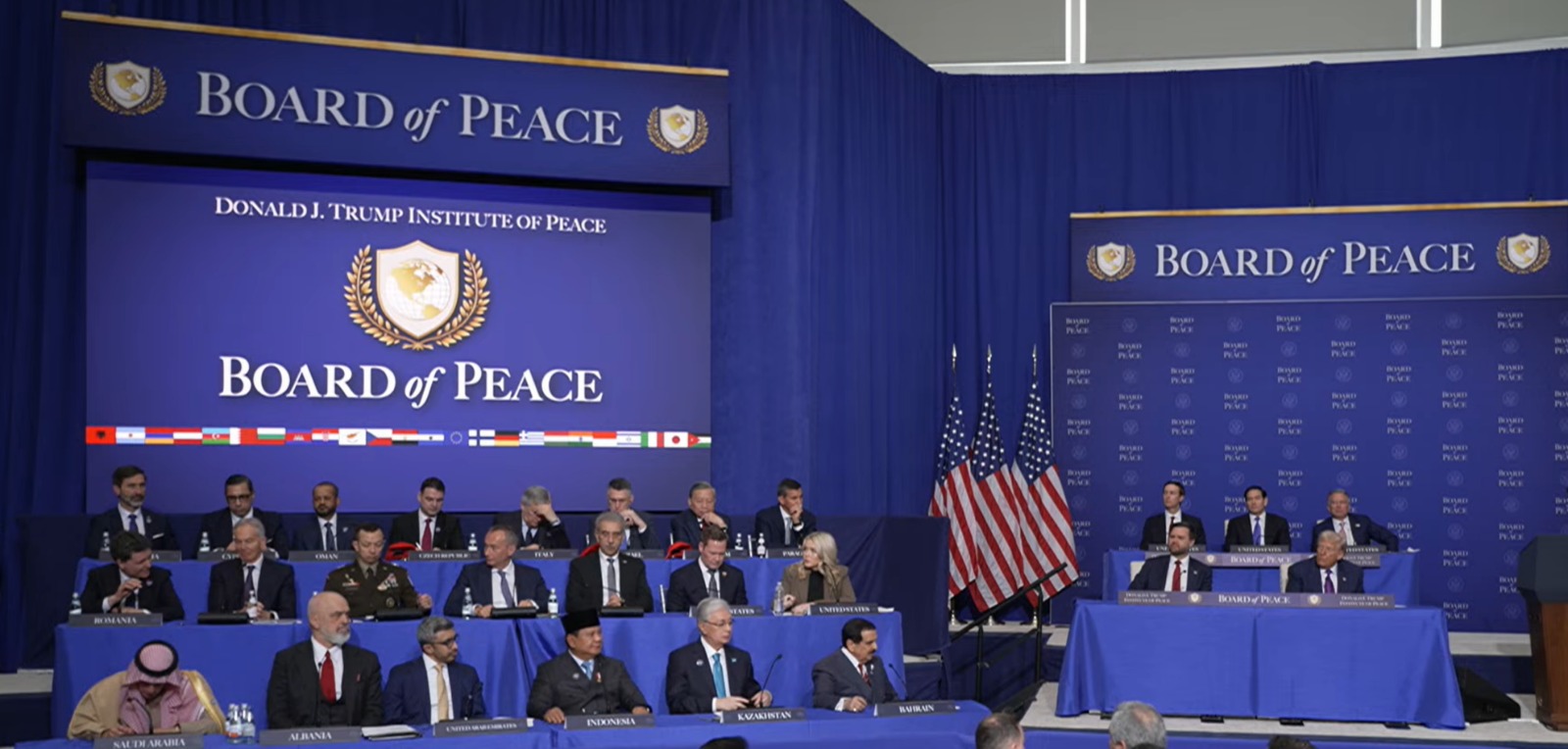 Nicușor Dan, discurs la Consiliul lui Trump: &bdquo;Puteți conta pe noi&rdquo;;  &bdquo;Cred că toți vrem pace, stabilitate și prosperitate&rdquo;
 - poza 2