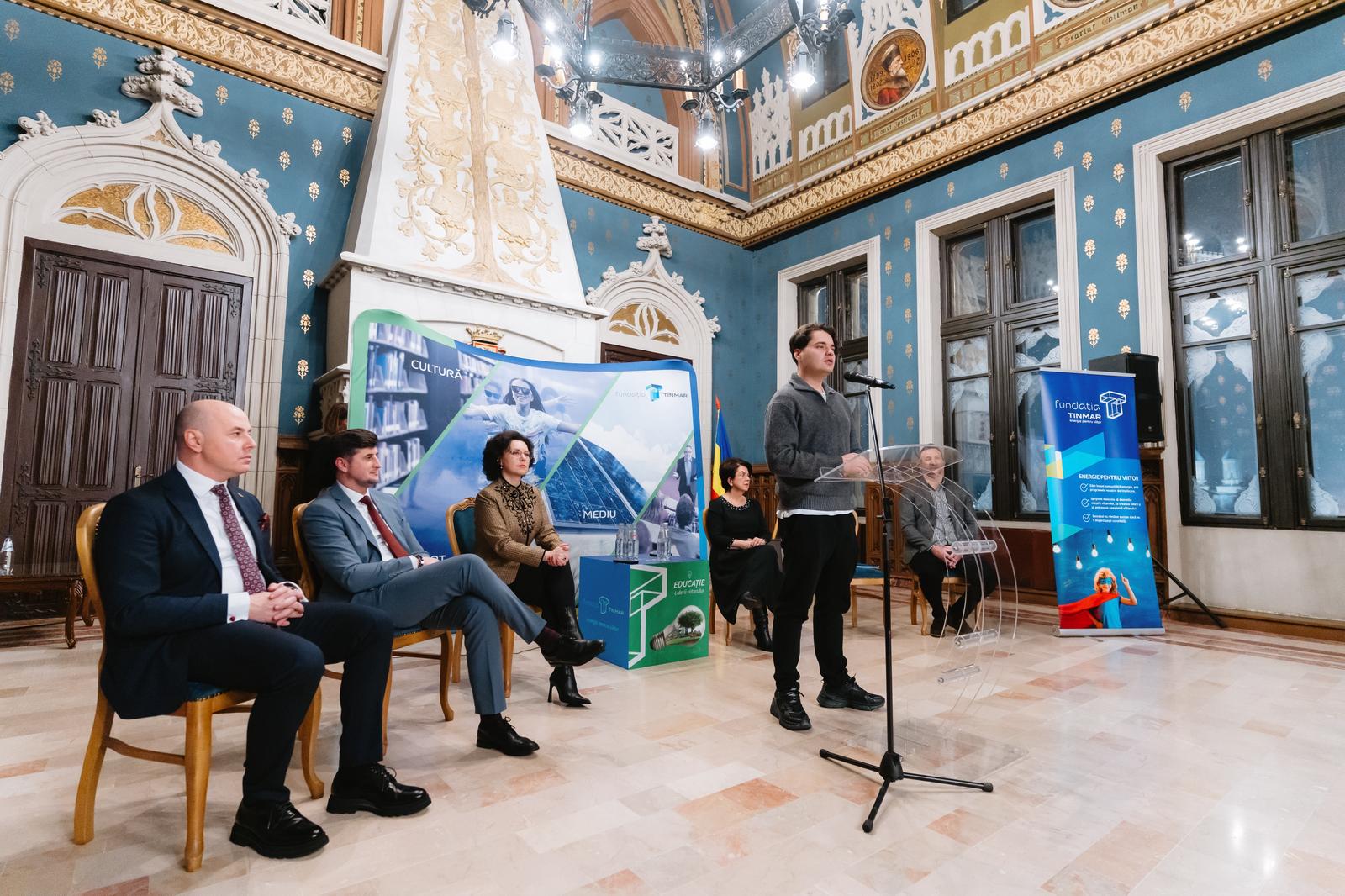 Fundația Tinmar &ndash; &bdquo;Educație pentru Viitor&rdquo;: 1.110 elevi din județul Iași primesc burse de merit &icirc;n valoare totală de 560.000 de euro
 - poza 3