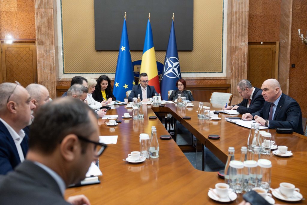 Premierul a convocat ministerele pentru accelerarea investițiilor &icirc;n sectorul energiei electrice
 - poza 1