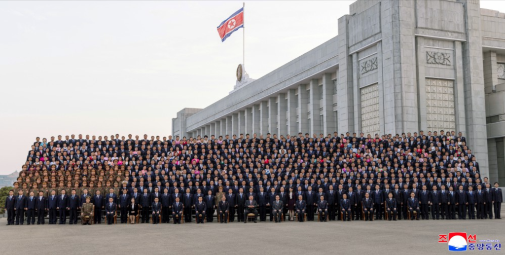 Statutul de putere nucleară al Coreei de Nord este &ldquo;ireversibil&rdquo;, afirmă Kim Jong Un
 - poza 1