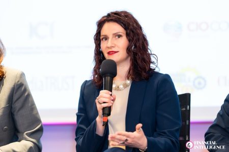 Ioana MANEA, Cyber Arena România: educația cibernetică contribuie la un comportament digital responsabil - poza 1