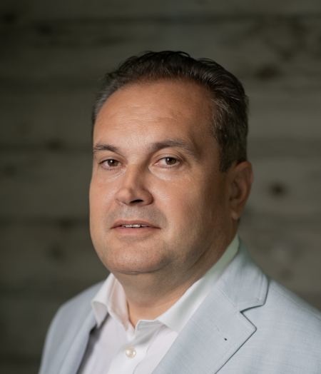 Călin Ionescu, Sphera Franchise Group: Pentru 2026, obiectivul nostru este să transformăm stabilizarea din 2025 într-o creștere sustenabilă a profitabilității; principala preocupare rămâne evoluția macroeconomică, amplificată recent de conflictul din Orientul Mijlociu - poza 1