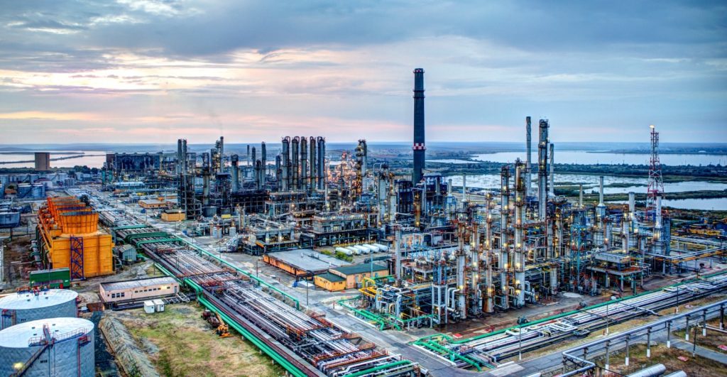 Petrochimia din Petromidia produce &icirc;n premieră un nou sortiment de polimer
 - poza 1