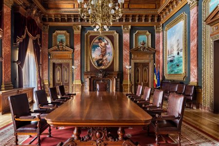 O bancă pentru o țară. 146 de ani de poveste (Cristian Popa) - poza 1