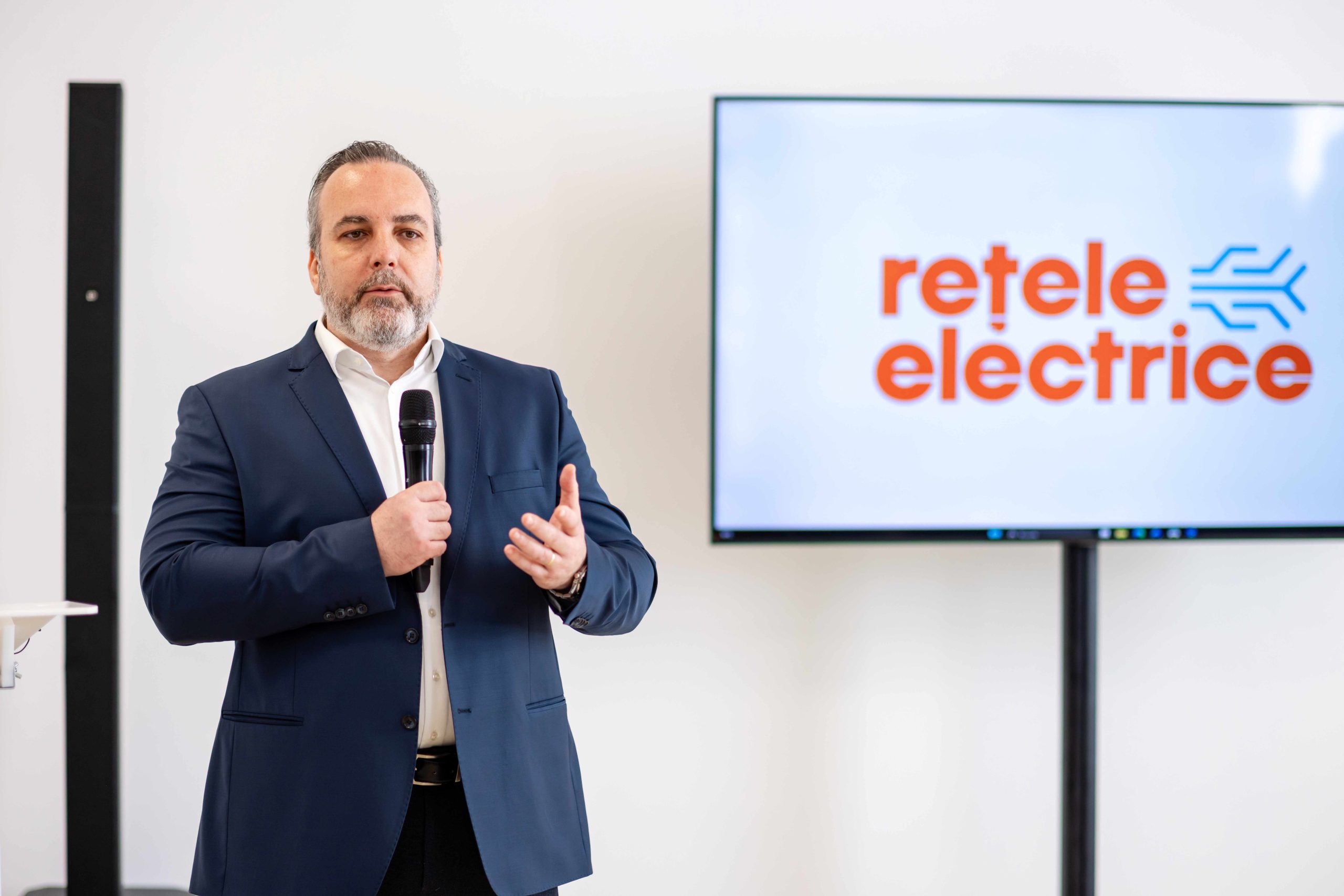 Mihai Pește, Director General Rețele Electrice România