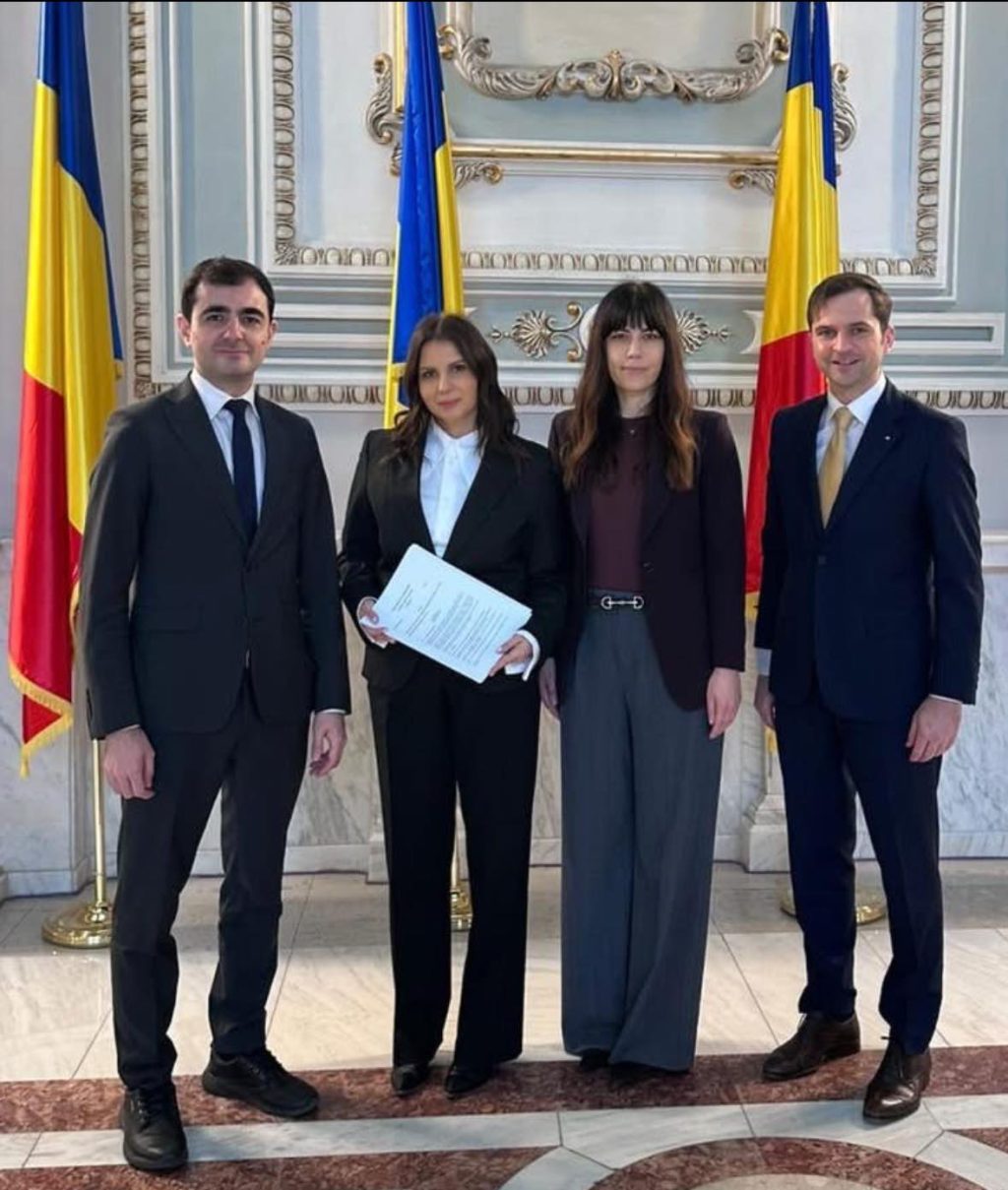 Parlamentari PNL și USR au inițiat un proiect de lege prin care fiecare rom&acirc;n poate economisi pentru pensie investind pe piața de capital
 - poza 1