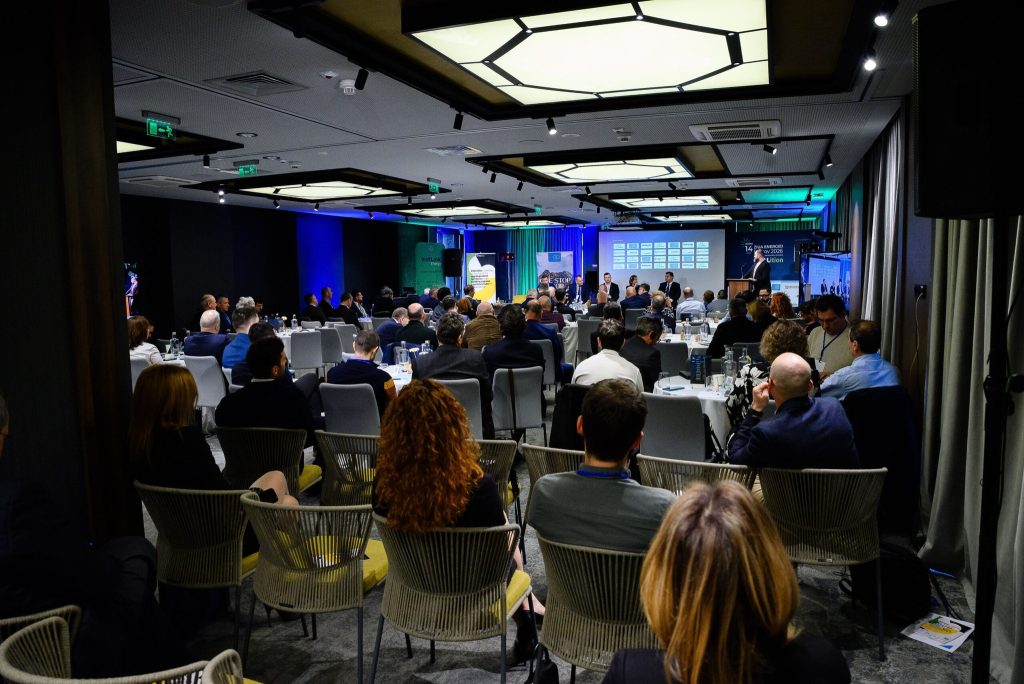 Ziua Energiei Brașov 2026: digitalizarea, echilibrul sistemului energetic și colaborarea dintre industrie, autorități și cercetare au fost &icirc;n centrul dezbaterilor
 - poza 1