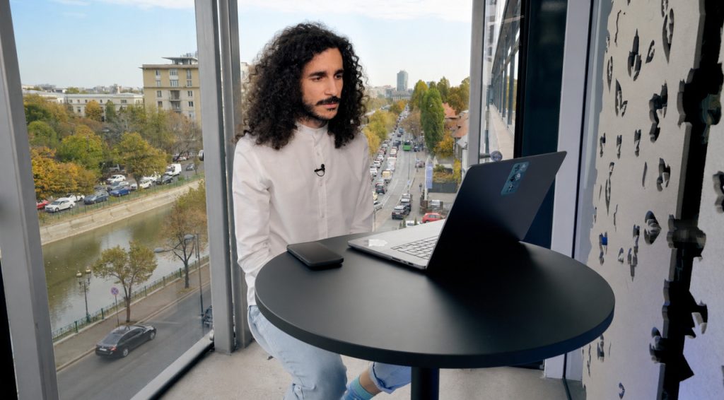 Fondatorul Softbinator Technologies, Marius Băisan, revine &icirc;n companie ca investitor și devine al doilea cel mai mare acționar; el a achiziționat o parte din participația Bittnet Systems
 - poza 1