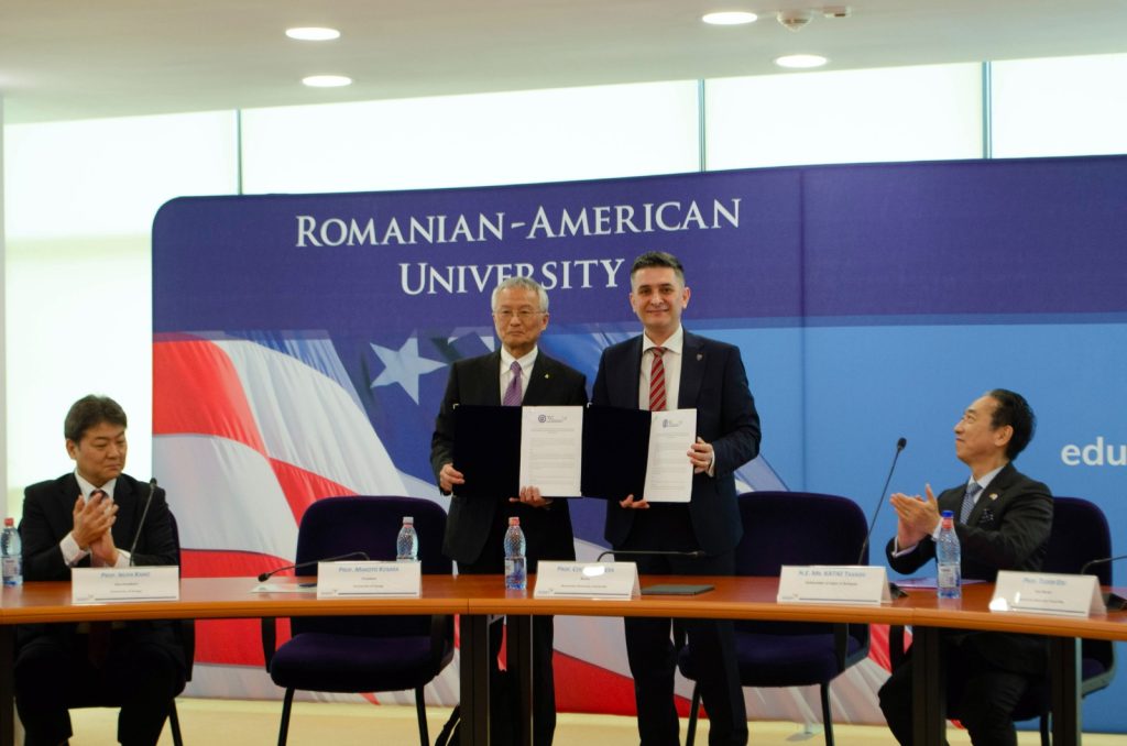 Primul program de masterat cu dublă diplomă Japonia-Rom&acirc;nia, lansat de Universitatea Rom&acirc;no-Americană
 - poza 1