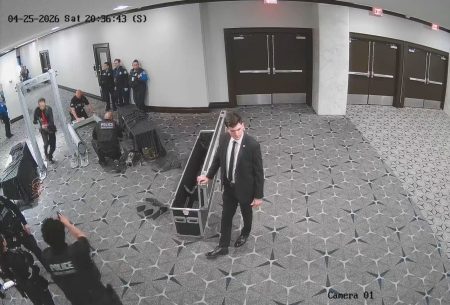 VIDEO Oficiali americani au publicat înregistrarea video cu atacul de la gala de la Casa Albă - poza 1