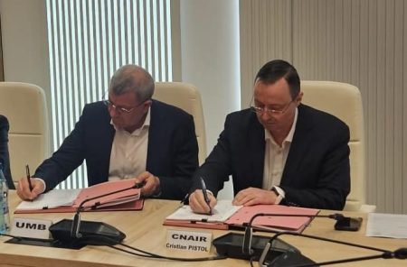 Pistol (CNAIR): Am semnat, alături de antreprenorul român Spedition UMB, contractele pentru tronsonul A7 Paşcani – Suceava - poza 1