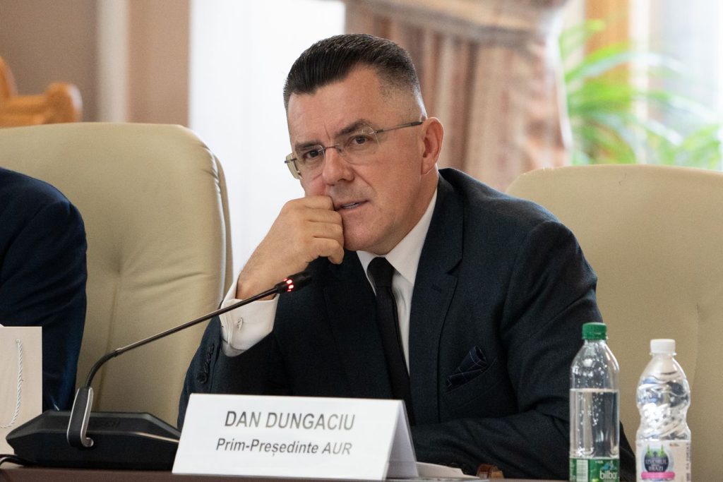 Noua ordine mondială și valul de protecționism schimbă regulile jocului: &bdquo;Rom&acirc;nia trebuie să depindă mai puțin de alții&rdquo; (Dan Dungaciu)
 - poza 1