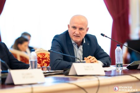 General (r) Mircea Mîndrescu: Industria de apărare trebuie construită în funcție de tipul de război pentru care România se pregătește - poza 1