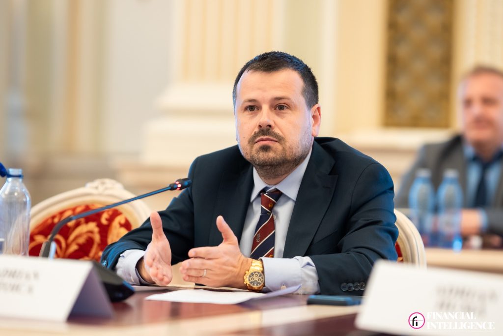 Adrian Stoica, Optoelectronica: &ldquo;Rom&acirc;nia trebuie să accelereze cooperarea industrială și transferul tehnologic pentru a face față noilor amenințări&rdquo;
 - poza 1