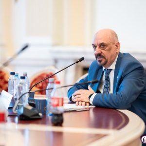 Ulise Toader: „Nu putem vorbi de reindustrializare, dacă nu dezvoltăm și celelalte componente ale economiei” - poza 1