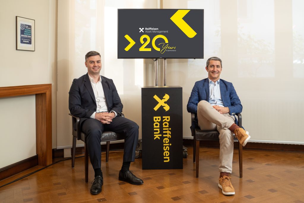 Raiffeisen Asset Management a generat profituri cumulate de peste 600 de milioane de euro pentru clienți, &icirc;n cei 20 de ani de la &icirc;nființare; 1,73 miliarde de euro &icirc;n administrare și peste 330.000 de investitori &icirc;n fonduri de investiții și participanți &icirc;n fondul de pensii facultative
 - poza 1