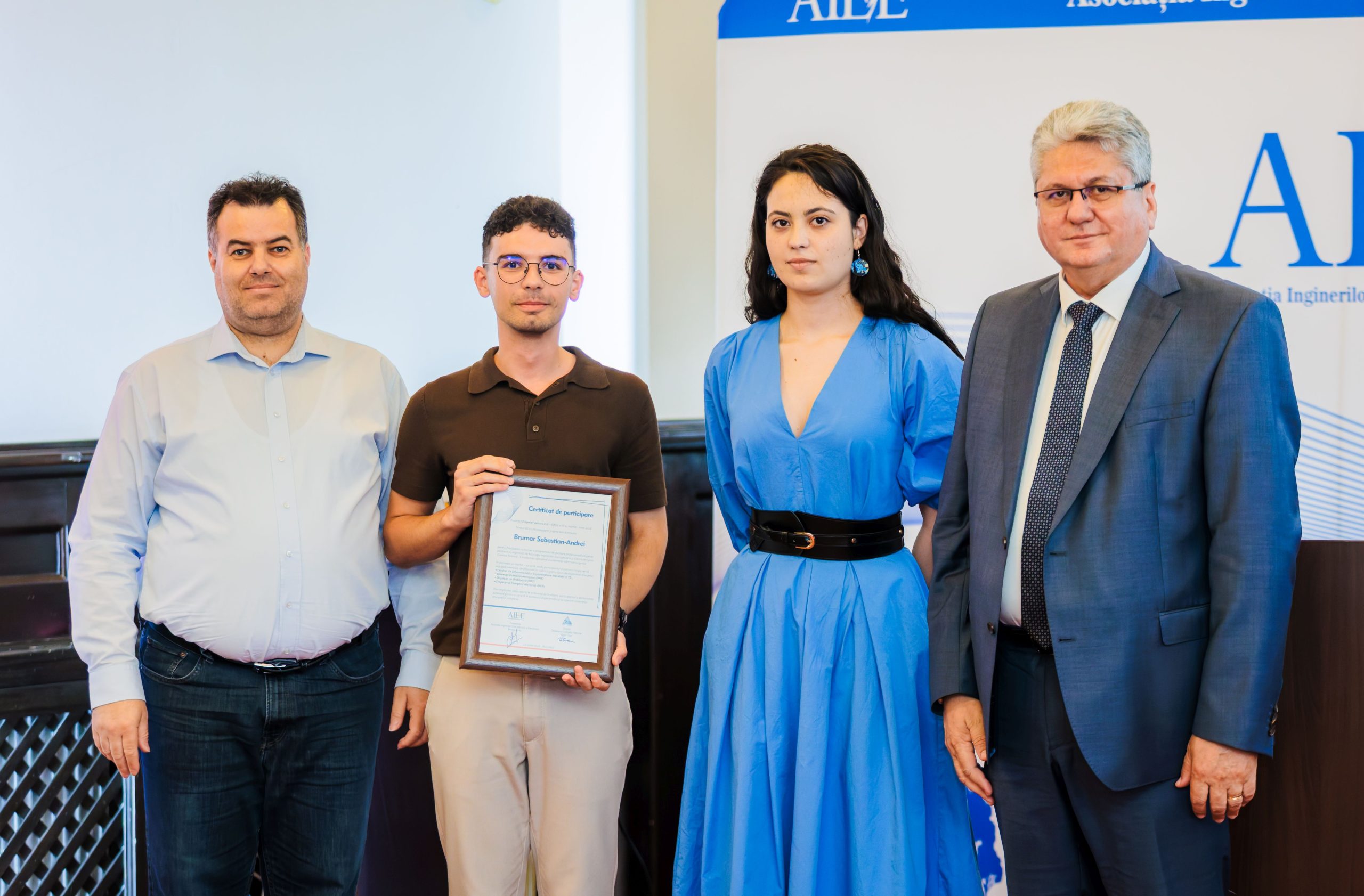 AIEE a încheiat cea de-a III-a ediție a proiectului „Dispecer pentru o zi”: 15 studenți, 4 dispecerate și o experiență care le poate defini cariera
- poza 4