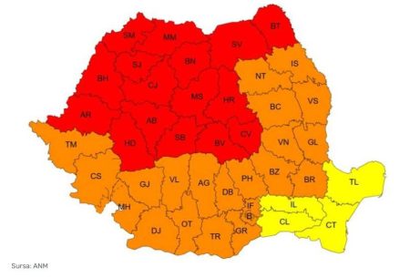 ANM: Cod roșu de căldură extremă în 16 județe, duminică și luni; Vor fi aproape 40 de grade Celsius la umbră - poza 1