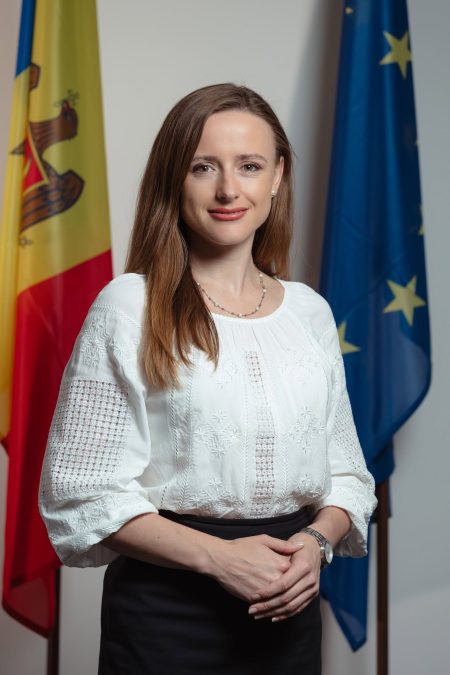 Carolina Novac la FOREN: Moldova a transformat criza energetică într-un catalizator al reformelor. „Trilema energetică poate fi depășită” - poza 1