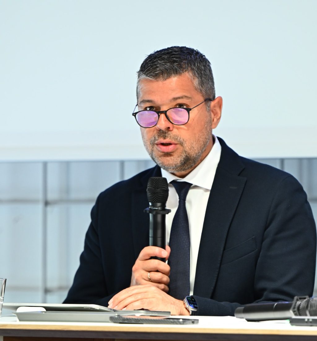 Georgios Stassis, PPC: Inteligența artificială și centrele de date vor deveni principalii factori de creștere a cererii pentru electricitate; Sectorul energetic devine un utilizator major al inteligenței artificiale pentru a rula un sistem mai complex, descentralizat și variabil
 - poza 1