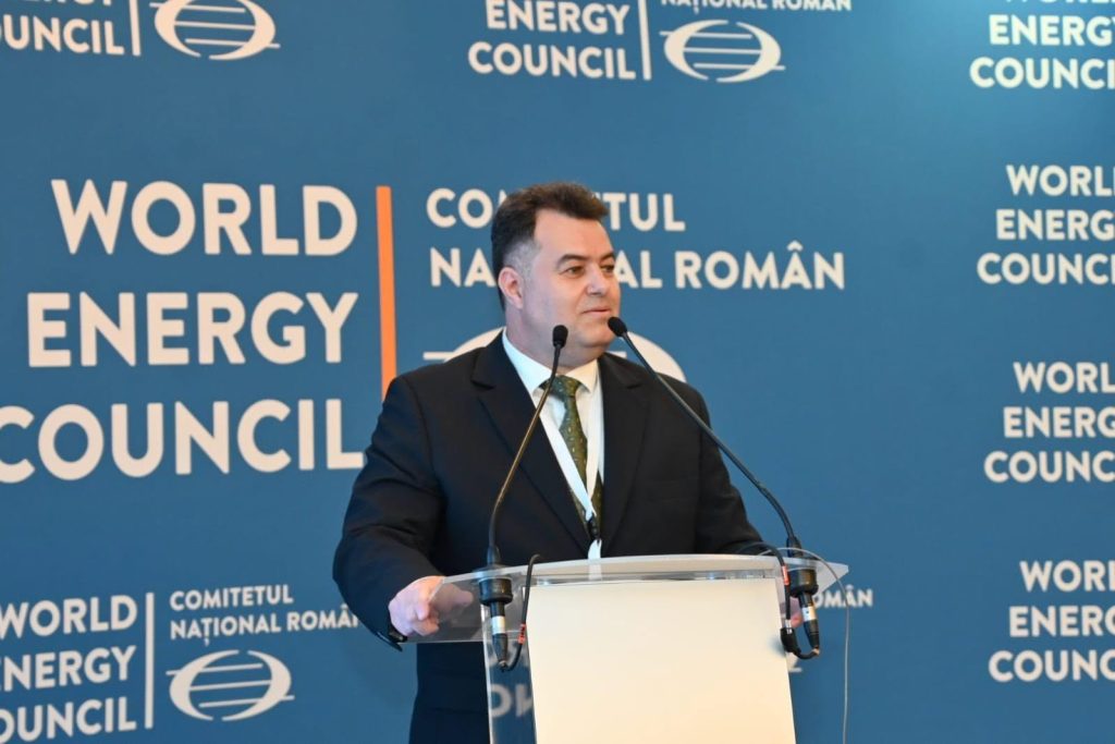 Virgiliu Ivan (Transelectrica), la FOREN: Am pus &icirc;n funcțiune 1.000 MW &icirc;ntr-o singură lună. &bdquo;Acum 20 de ani erau 70 de titulari de licențe, astăzi sunt 1.000&rdquo;
 - poza 1