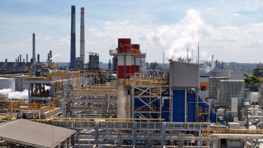 Rompetrol Energy a testat capacitatea de funcționare insularizată a centralei de cogenerare
 - poza 1