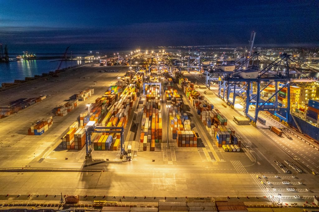 DP World și BERD semnează un acord de finanțare verde de 25 de milioane de euro pentru terminalul din Constanța
 - poza 1