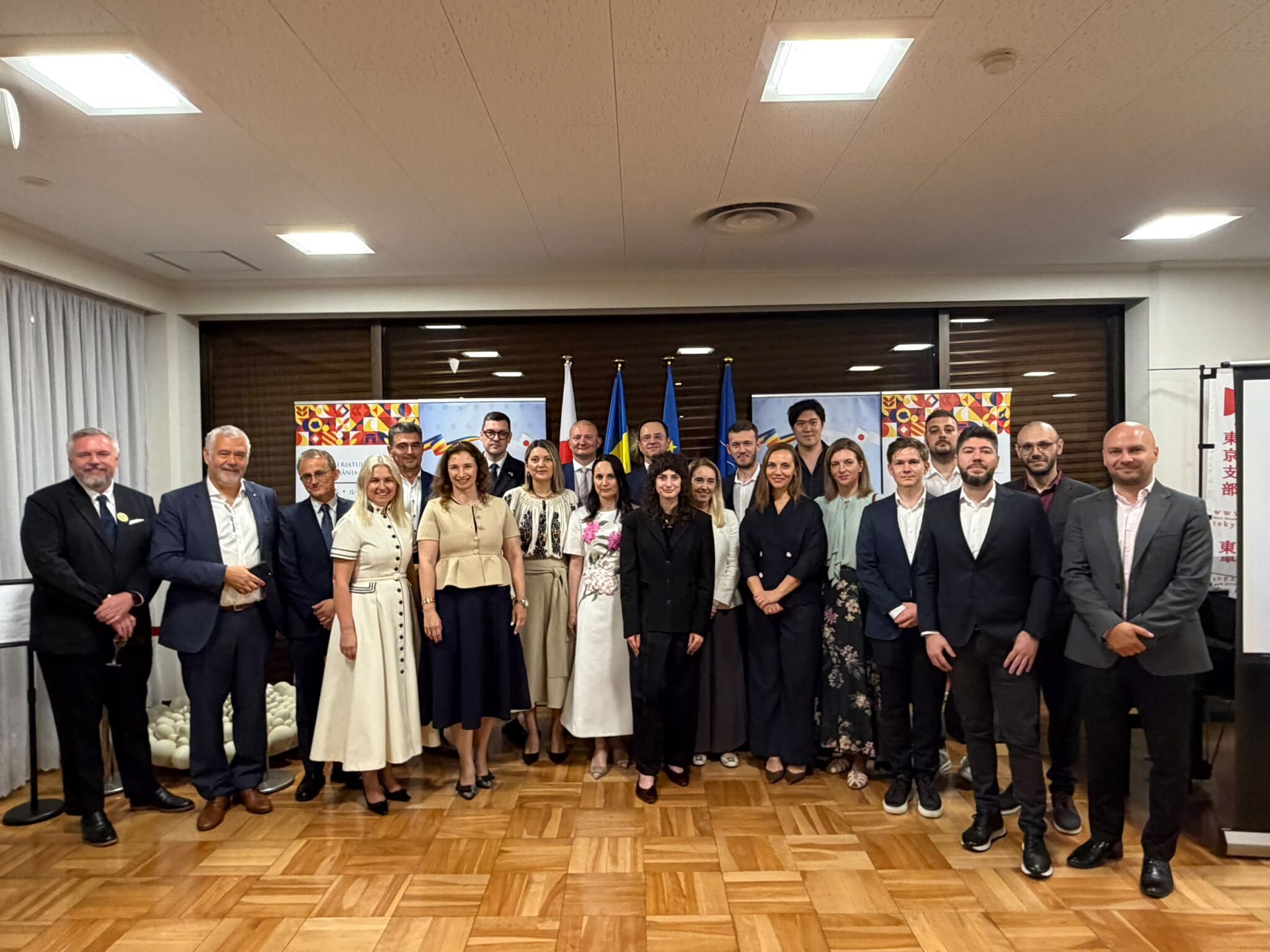 Poza Recepție Ambasada României în Japonia Raiffeisen Bank MoonshotX