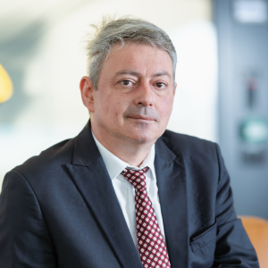 Iulius Dan Plaveti, Hidroelectrica: Locul I în topul companiilor listate la BVB demonstrează încrederea investitorilor într-o companie solidă; capitalizare de peste 90 miliarde de lei - poza 1