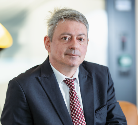 Iulius Dan Plaveti, Hidroelectrica: Locul I în topul companiilor listate la BVB demonstrează încrederea investitorilor într-o companie solidă - poza 1