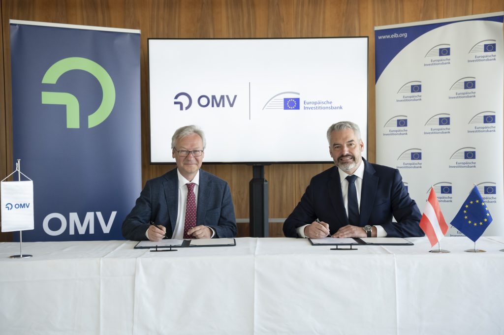 OMV primește un &icirc;mprumut de 450 milioane de euro de la Banca Europeană de Investiții pentru o instalație de producție a hidrogenului verde de 140 MW
 - poza 1