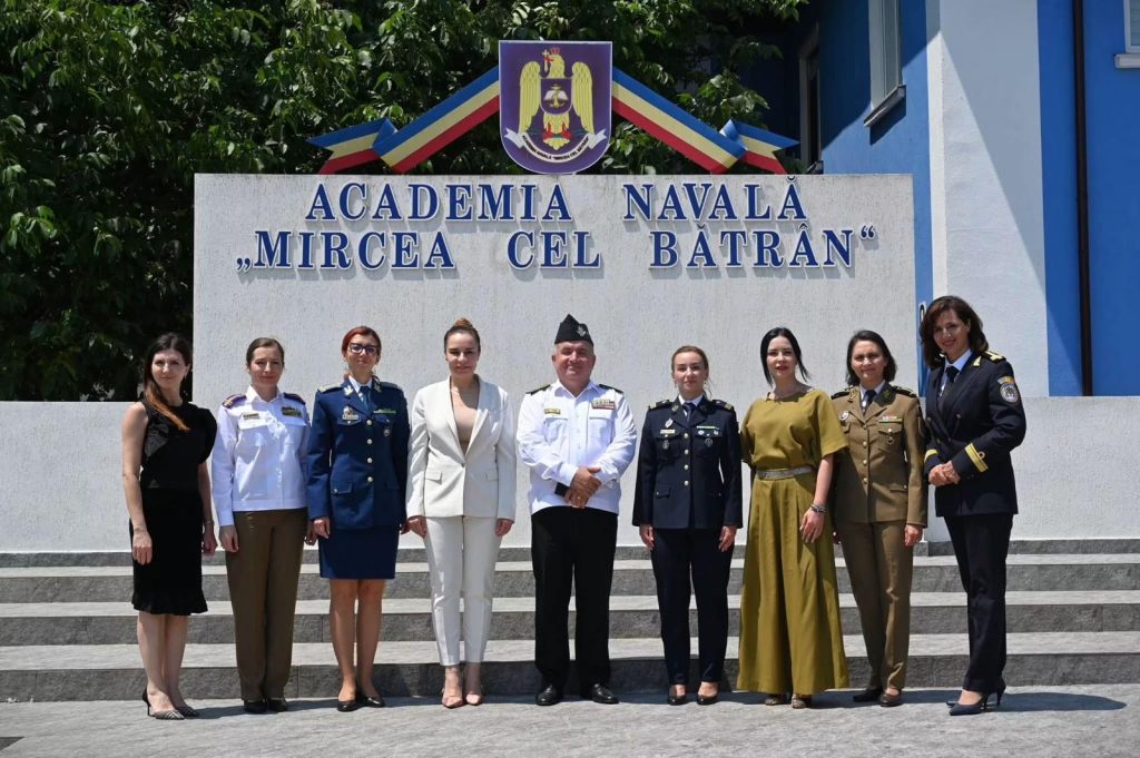 Peste 200 de studenți ai Academiei Navale &bdquo;Mircea cel Bătr&acirc;n&rdquo; au participat la campania &bdquo;Educație, Leadership, Vocație &ndash; She for Romania&rdquo;
 - poza 1
