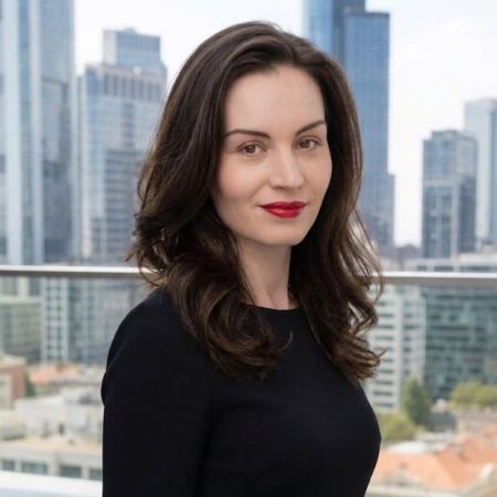 Casiana Dușa, de la Duțescu și Asociații, a devenit primul avocat român care obține certificarea în Standardele Shariah: Dezvoltarea acestei expertize juridice poate schimba relația României cu investitorii din Orientul Mijlociu - poza 1