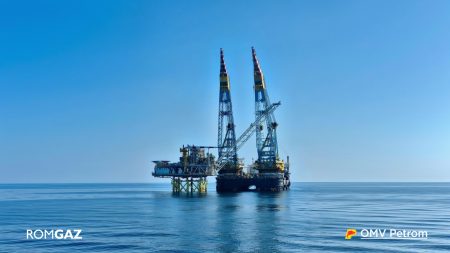 Progres în cadrul proiectului Neptun Deep: platforma offshore de producție a fost instalată în Marea Neagră - poza 1