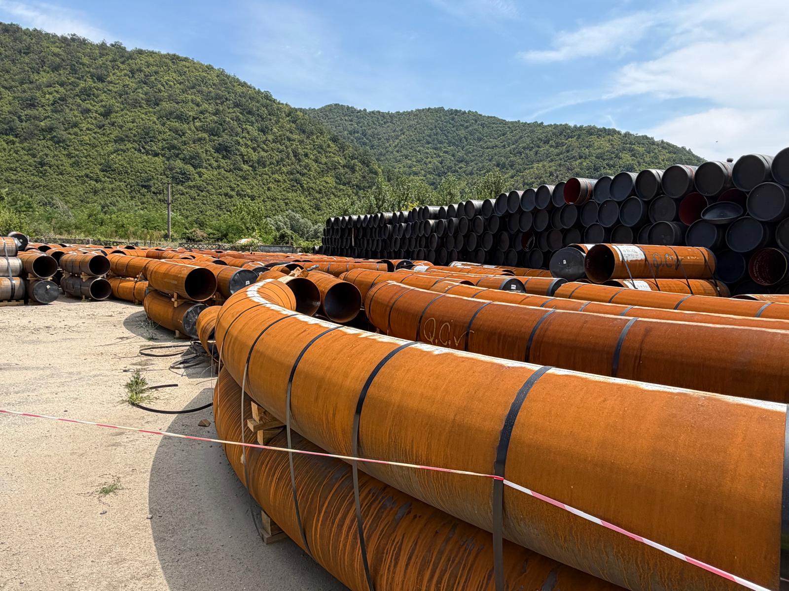 Ion Sterian, directorul general Transgaz, a verificat lucrările la conducta Prunișor&ndash;Orșova&ndash;Băile Herculane&ndash;Jupa; investiția de 682 milioane lei va aduce gaze naturale &icirc;n zeci de localități
 - poza 4