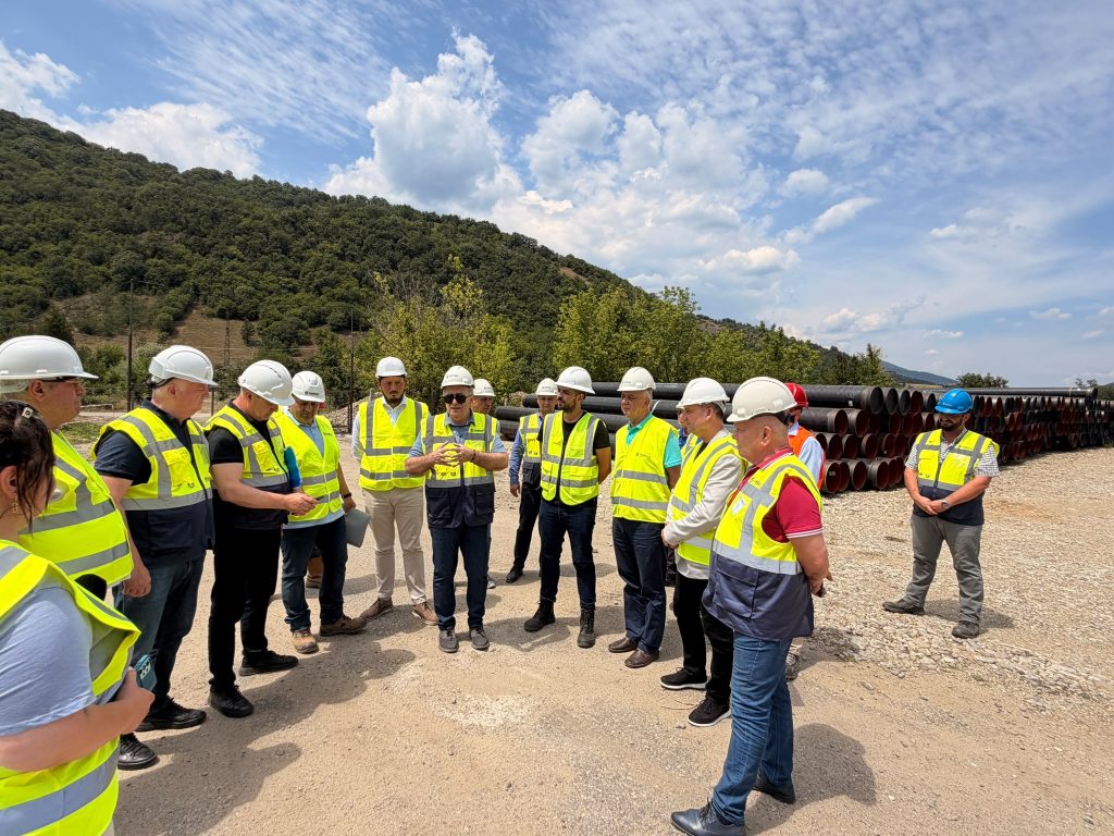 Ion Sterian, directorul general Transgaz, a verificat lucrările la conducta Prunișor&ndash;Orșova&ndash;Băile Herculane&ndash;Jupa; investiția de 682 milioane lei va aduce gaze naturale &icirc;n zeci de localități
 - poza 1