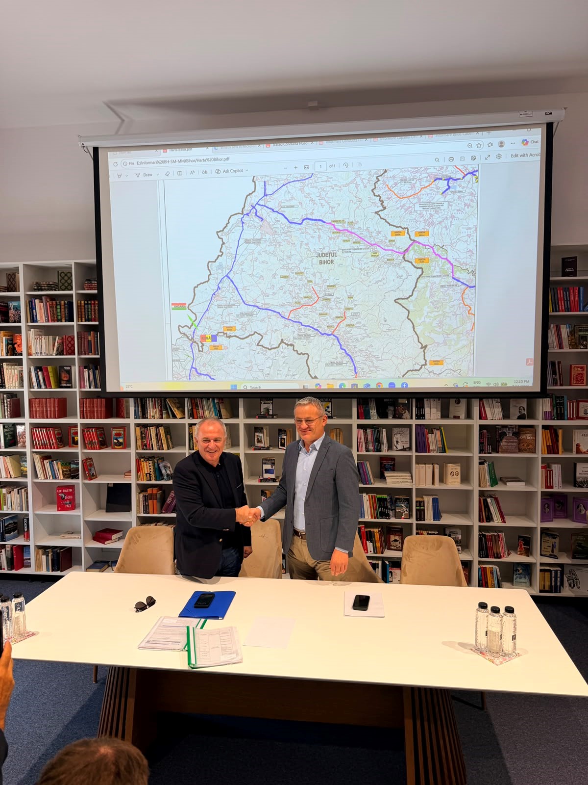 Transgaz accelerează extinderea rețelei de gaze în Bihor: investiții de peste 270 milioane lei pentru aproape 73 km de magistrale noi; Ion Sterian: „Facem politica administrației pentru oameni”