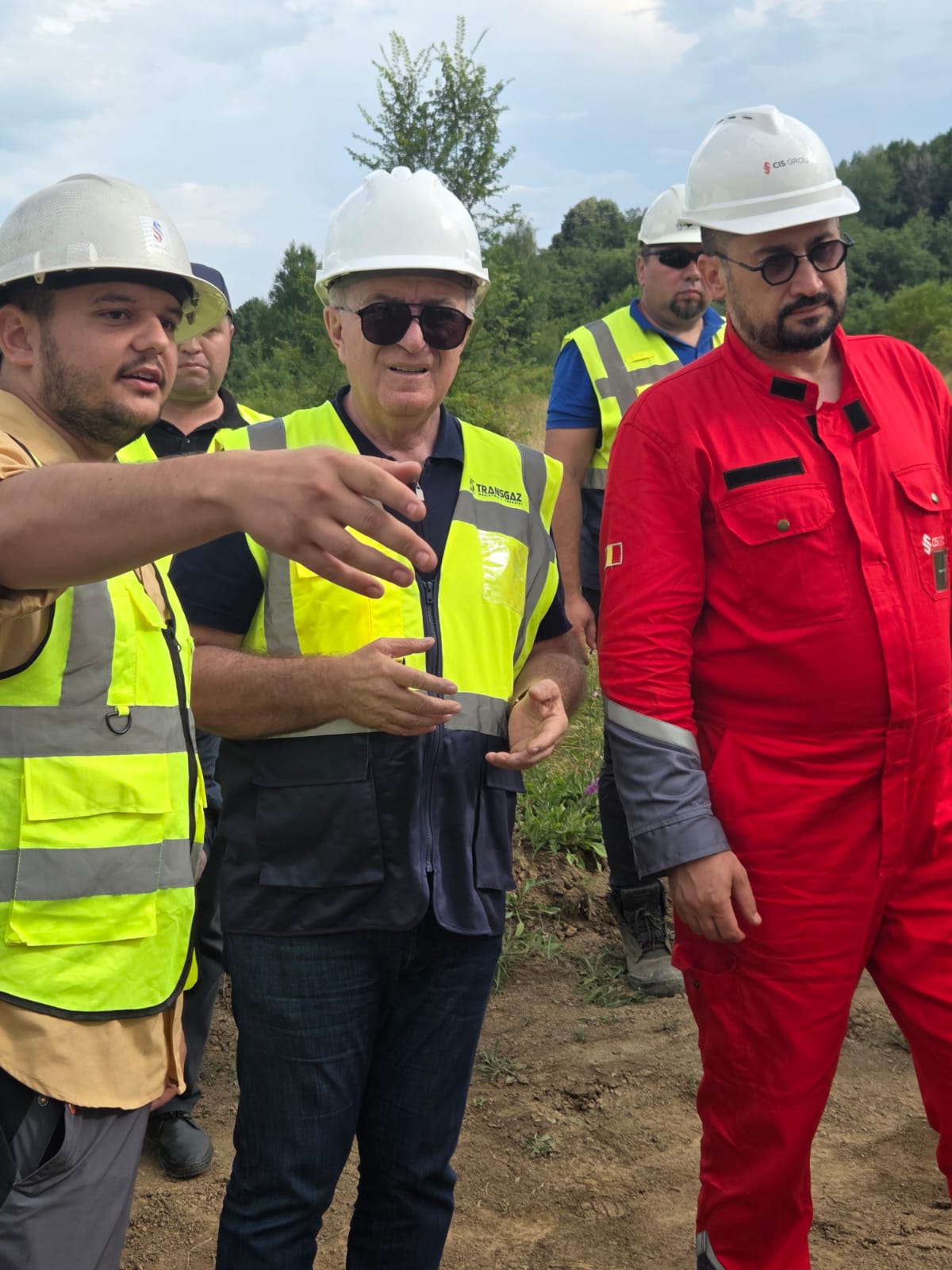 Ion Sterian, directorul general Transgaz, a inspectat lucrările la conducta Tetila&ndash;Horezu&ndash;R&acirc;mnicu V&acirc;lcea, investiție de 303 milioane de lei
 - poza 8